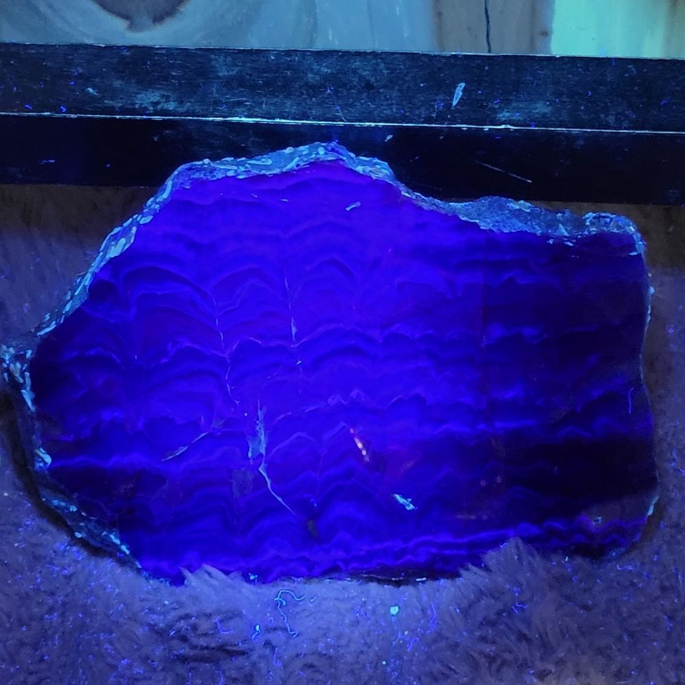 FluoriteβSlabβ - Picture 9 of 13